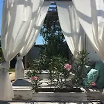 Terre De Boheme Πανσιόν 4*