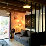 Gæstehus Terre De Boheme 4*