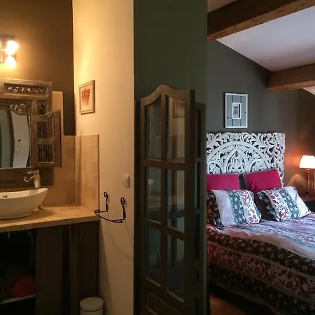 Terre De Boheme Guest house