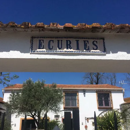 Terre De Boheme 4* Vestric-et-Candiac