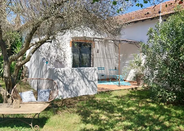 Terre De Boheme 4* Vestric-et-Candiac